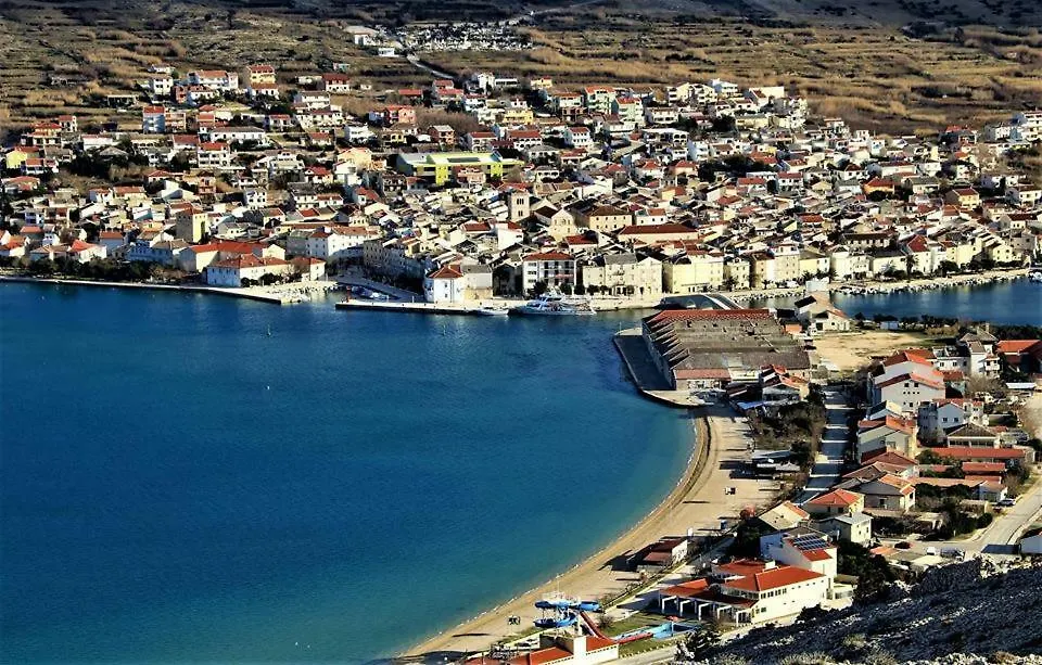 Apartment Ivanka Pag Island 0*, Pag Town